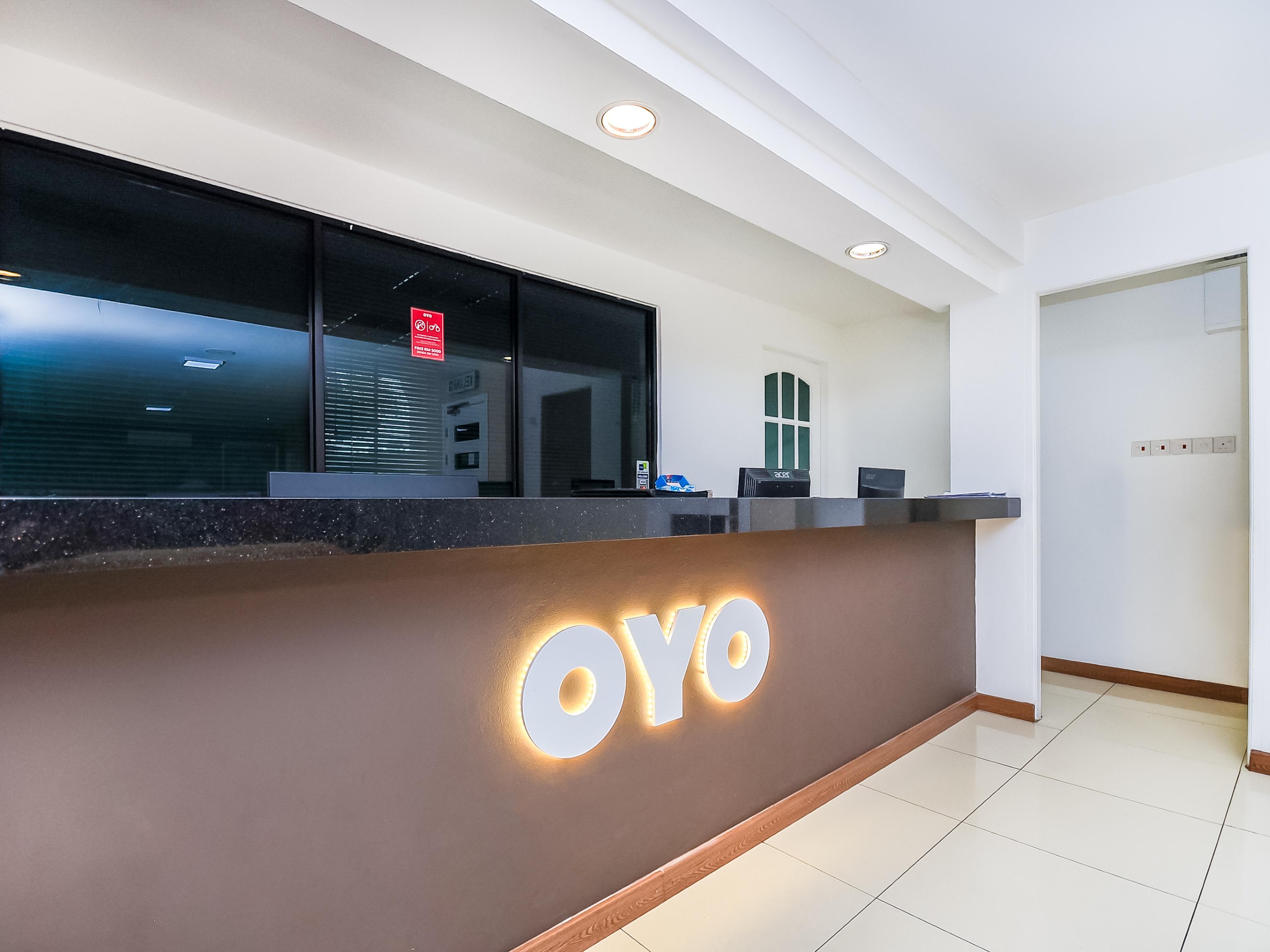 Super Oyo 89604 City Home Stay Мири Екстериор снимка