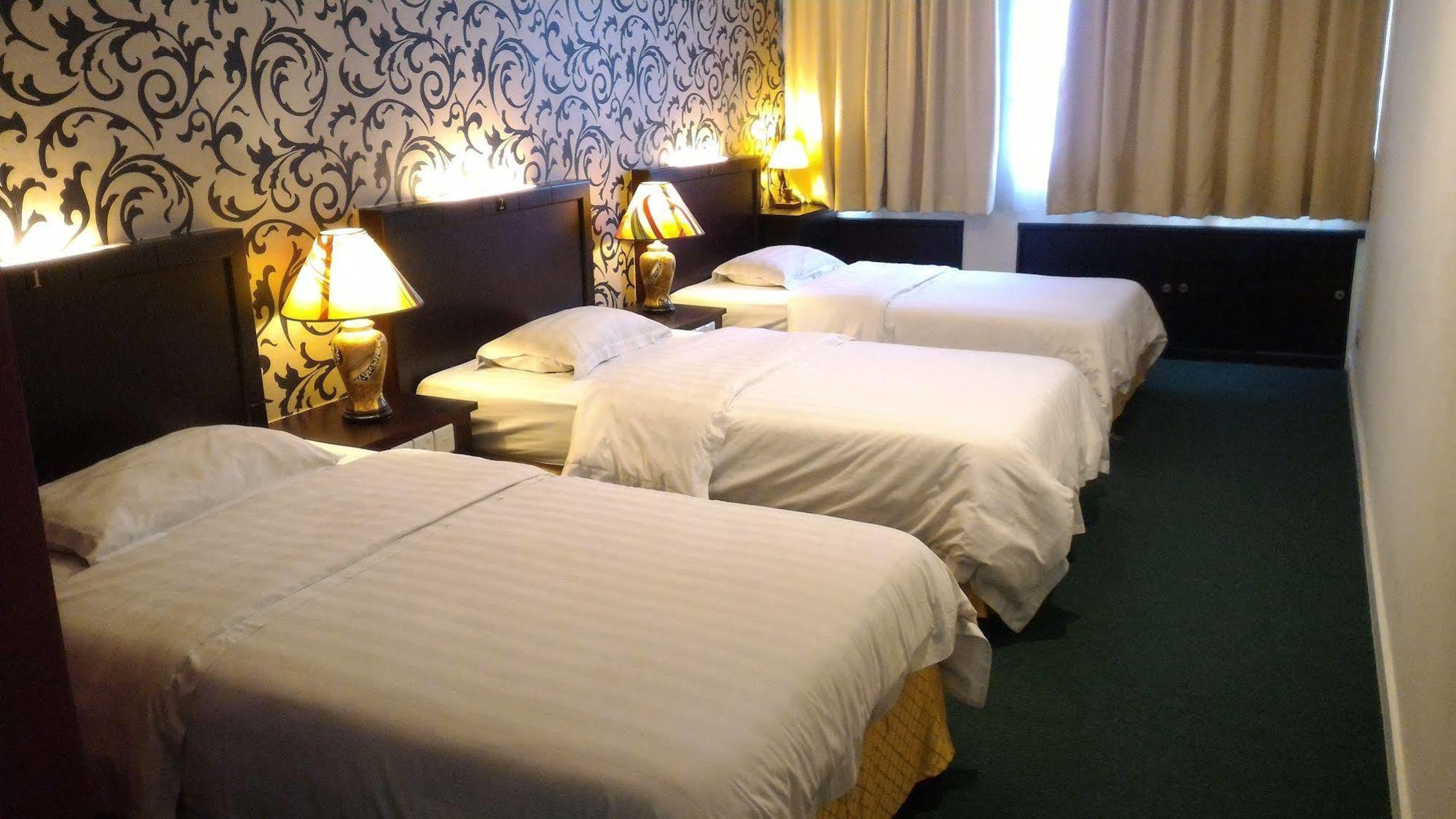 Super Oyo 89604 City Home Stay Мири Екстериор снимка