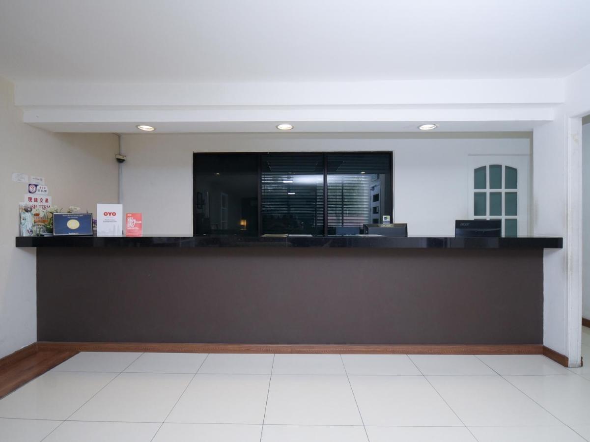 Super Oyo 89604 City Home Stay Мири Екстериор снимка